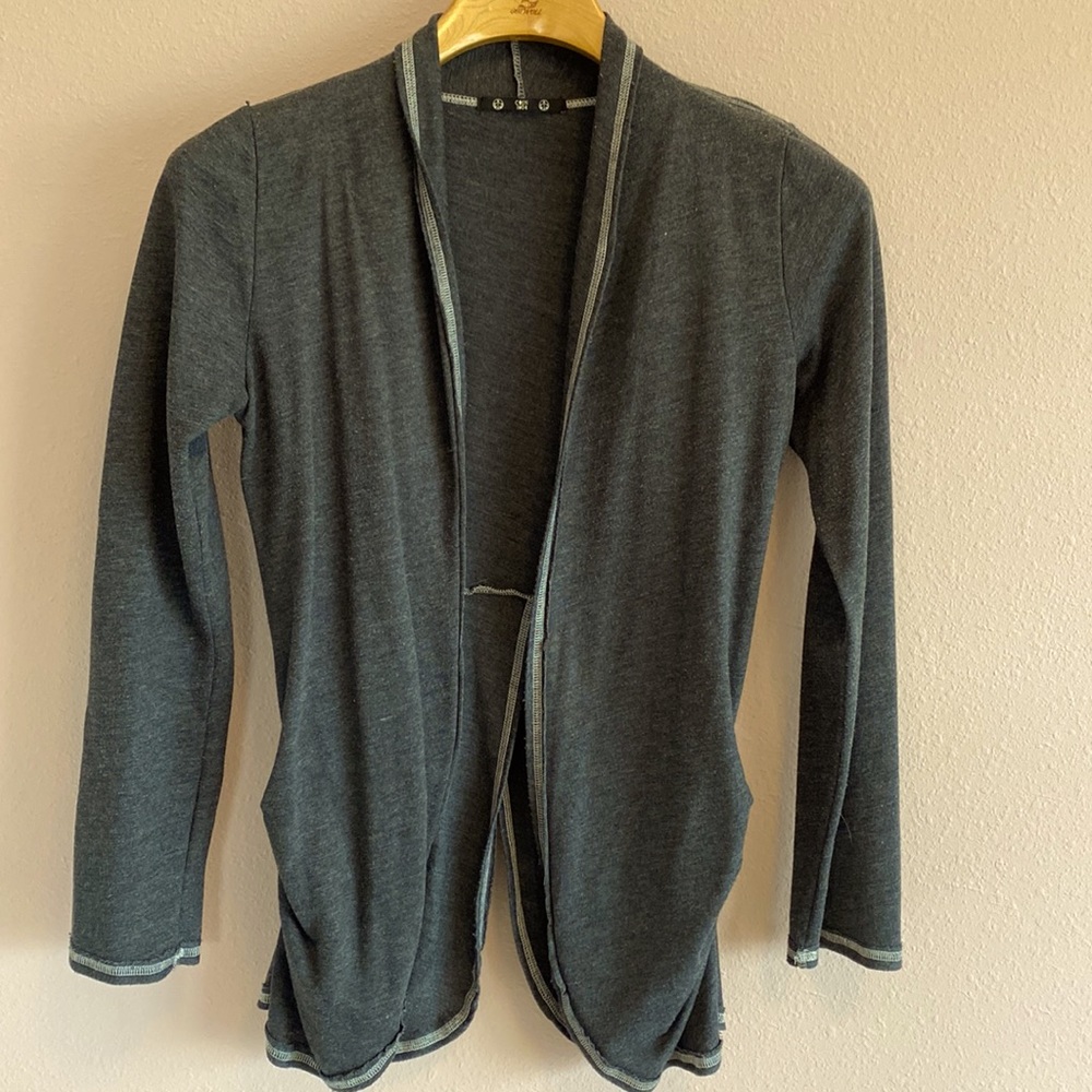 Coin 1904 light weight, casual cardigan